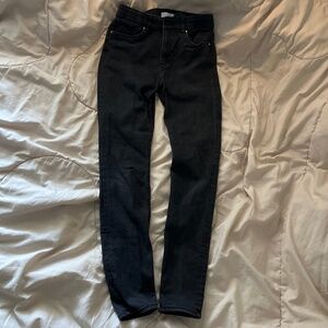 Black H&M Skinny Jeans | Soft Stretch Modern Basic Essential